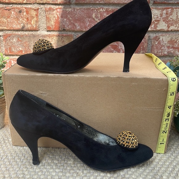 Stuart Weitzman black and gold  suede size 81/2. - Picture 5 of 9